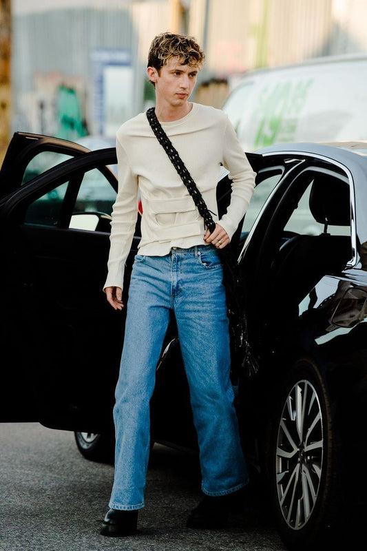 We love, Denim & Long-Sleeve Tee <3